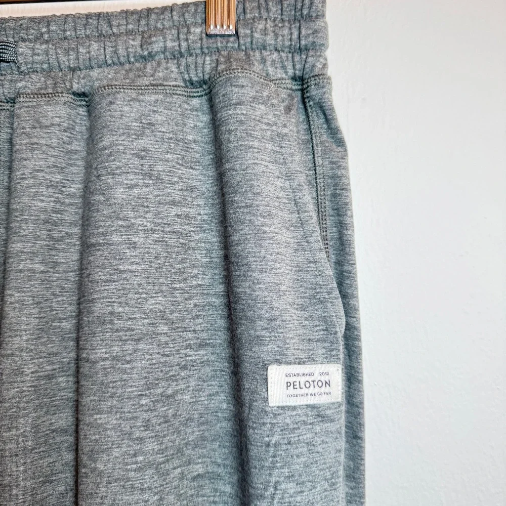 Peloton Jogger Sweatpants Mens Medium‎ Gray Heathered Drawstring Athletic Lounge - Picture 3 of 7